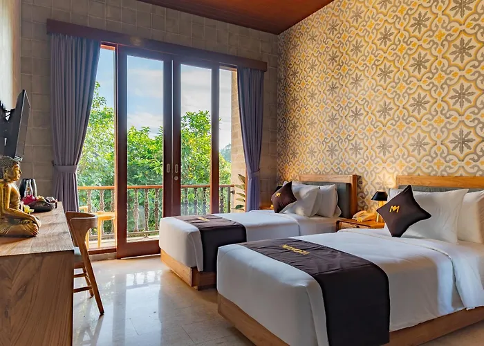 Mamora Hotel 3*